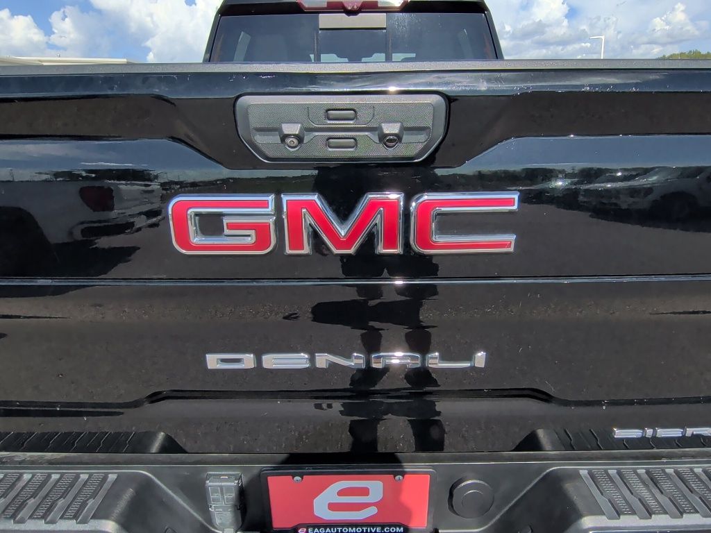 2022 GMC Sierra 2500HD Denali Black at AutoSavvy Houston Northwest