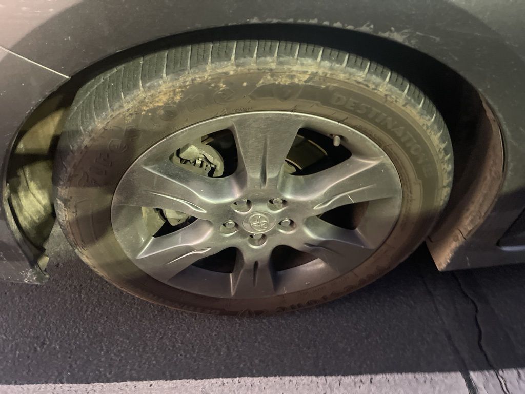 Thumbnail: 2015 Toyota Sienna - 6