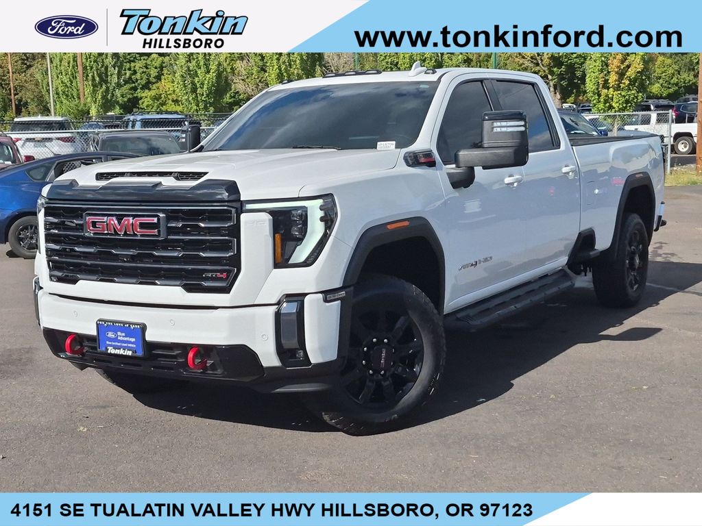 2024 GMC Sierra 3500HD AT4 Crew Cab 4WD