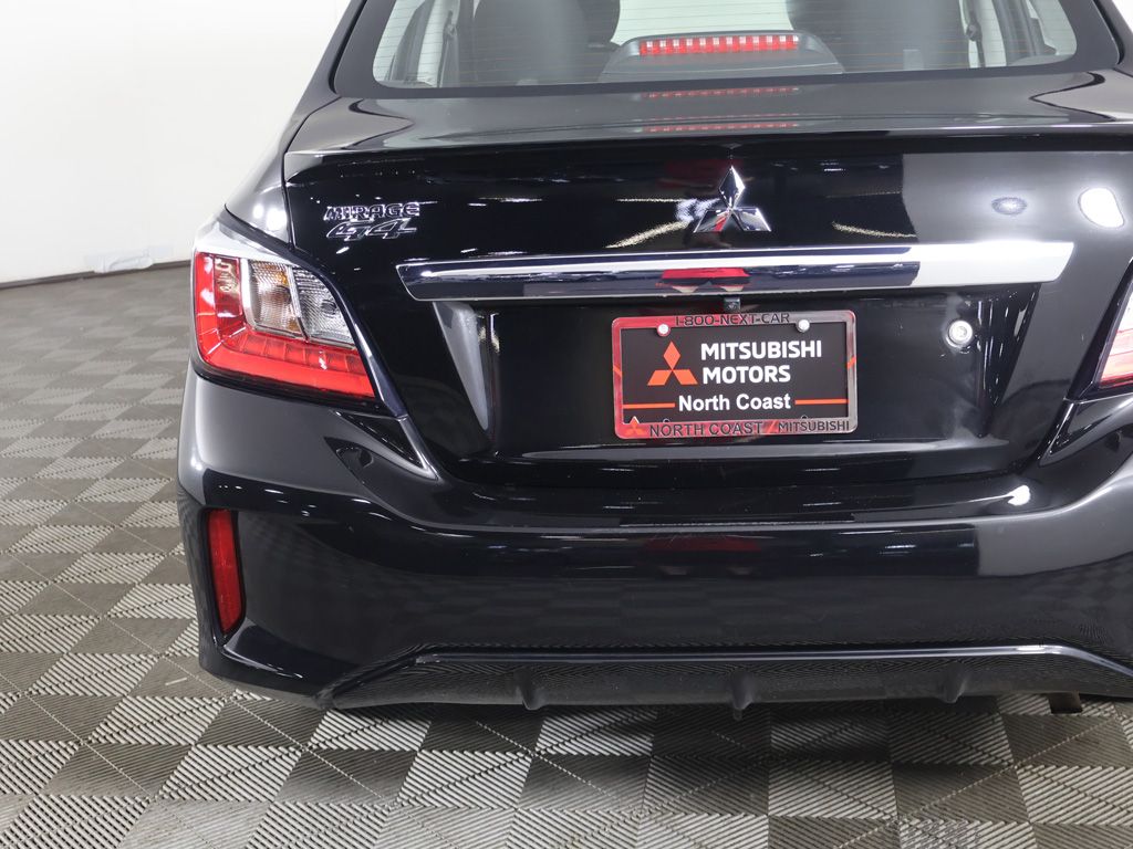 Used 2024 Black Mitsubishi ES image 12