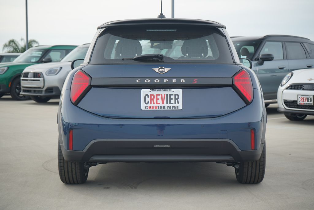 Thumbnail: 2026 MINI Cooper - 4