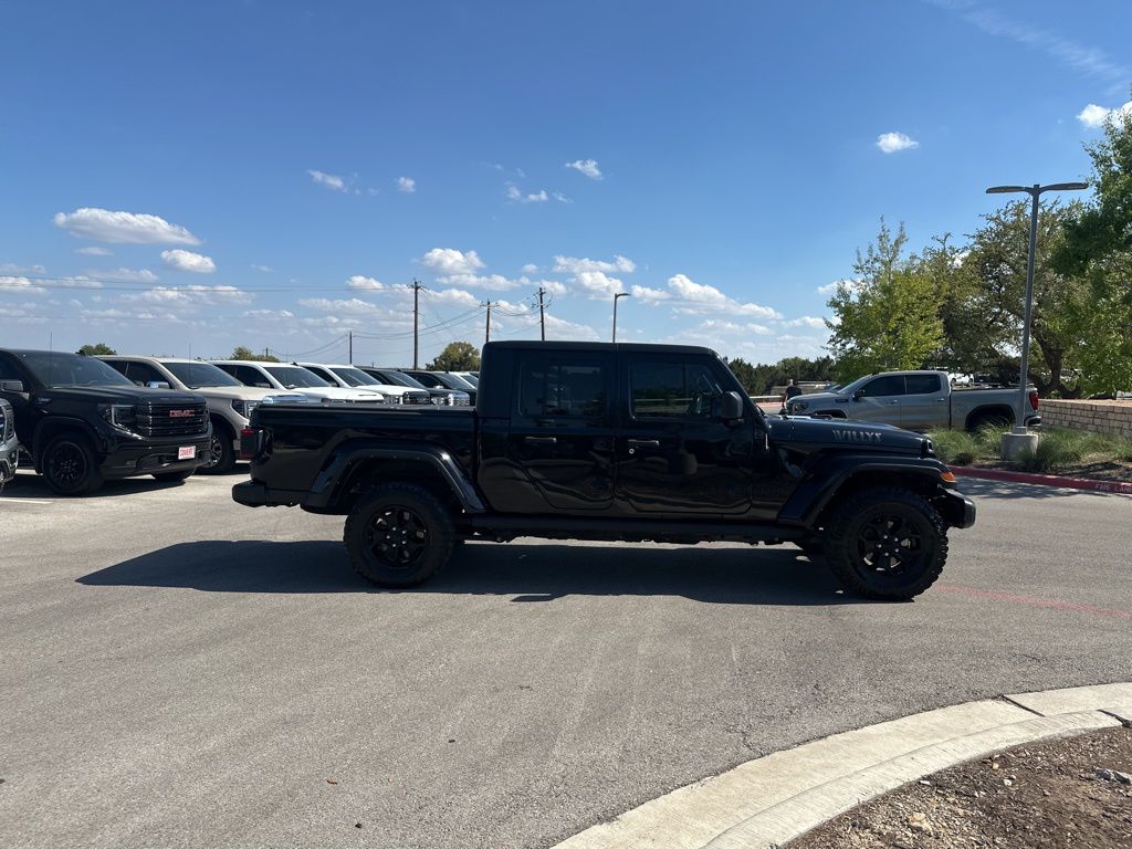 Used Car 2022 Jeep Gladiator  For Sale Under $30,000 In Austin, Texas
