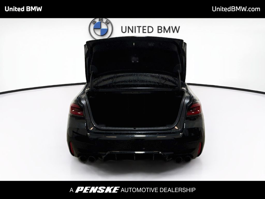 Thumbnail: 2023 BMW M5 - 13