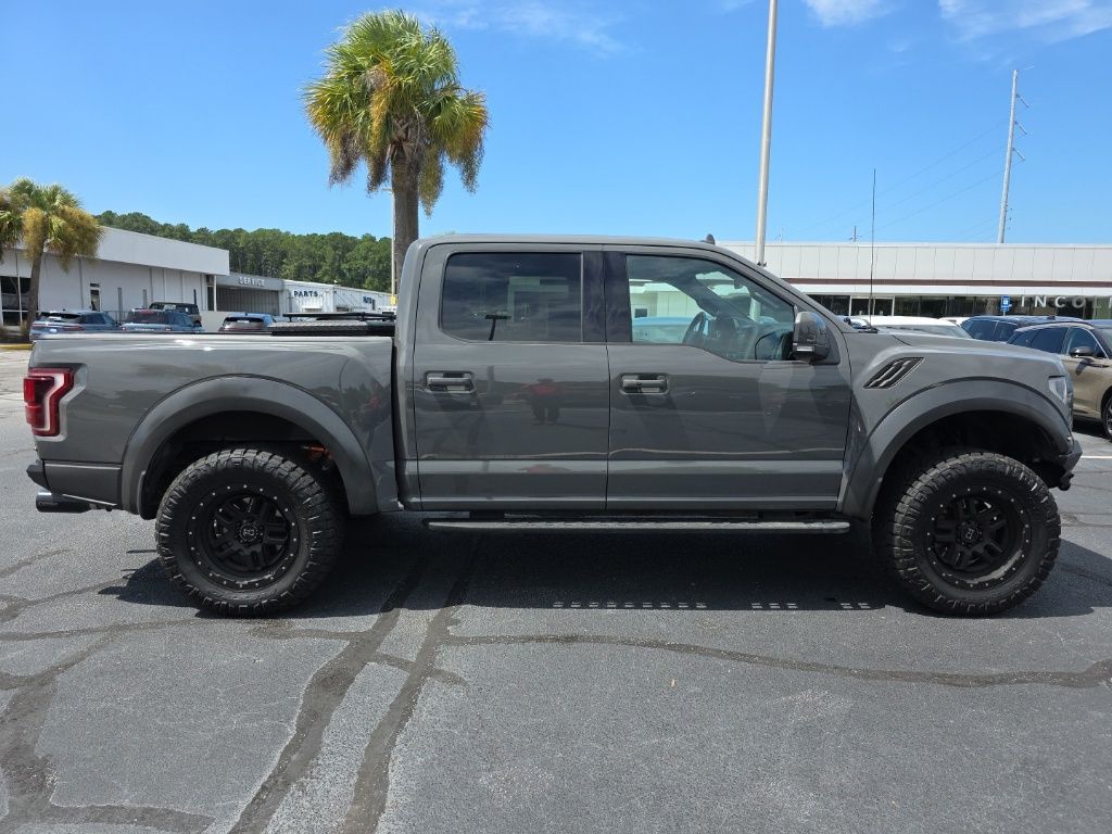 2020 Ford F-150 Raptor