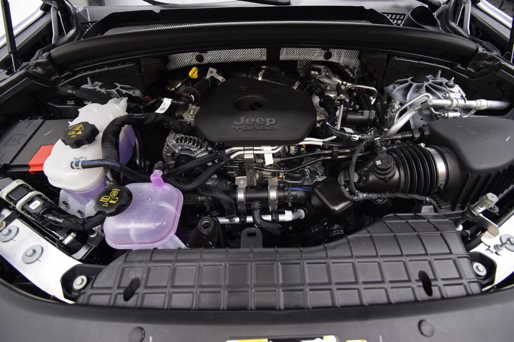 new 2026 Jeep Grand Cherokee car, priced at $48,485