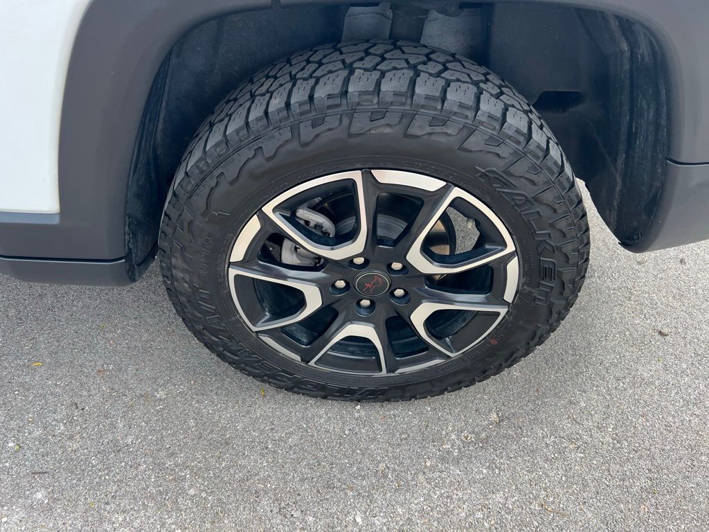Used 2025 Jeep Compass SUV
