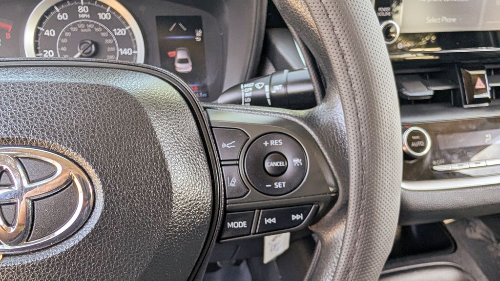 Used 2021 Toyota Corolla LE 4D Sedan