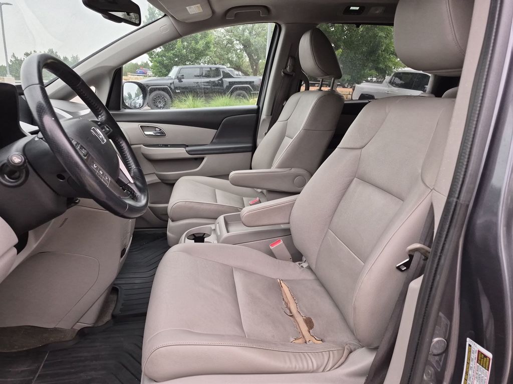 Used Car 2017 Honda Odyssey  Ex-l For Sale Under $15,000 In Austin, Texas