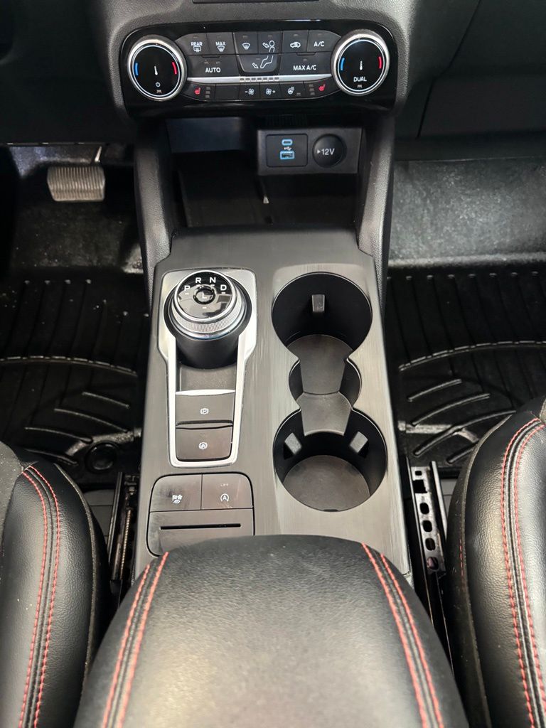 Used 2022 Ford Escape SUV