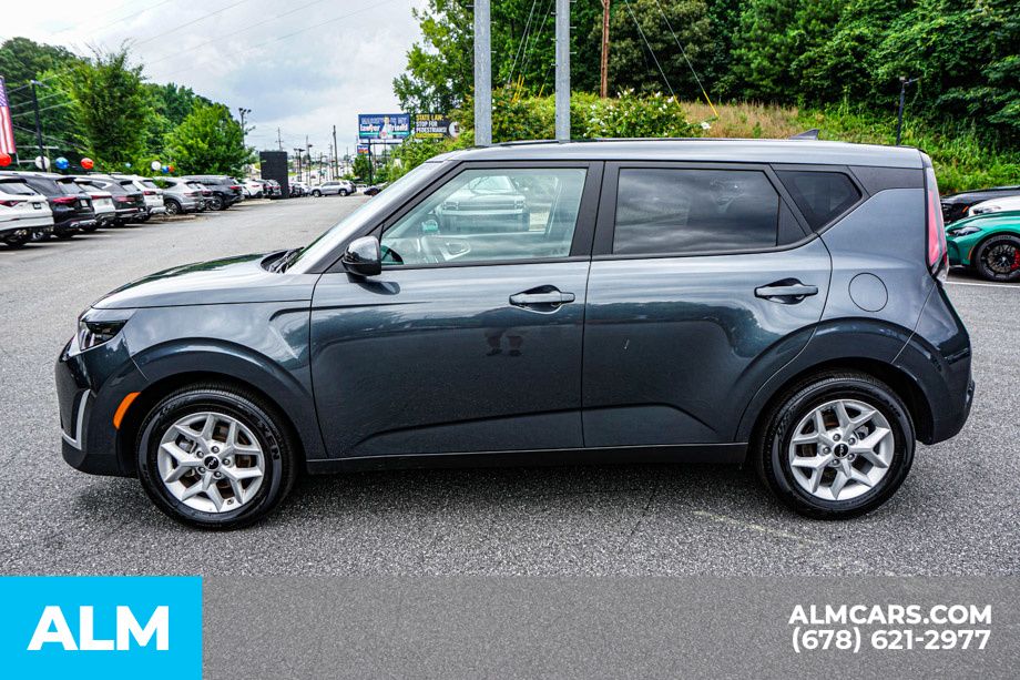 Used 2025 Gray Kia LX image 6