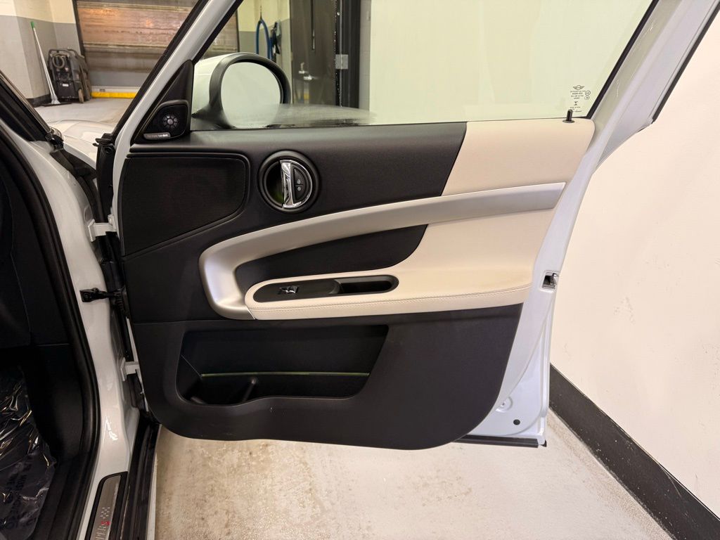 Thumbnail: 2023 MINI Cooper Countryman - 29