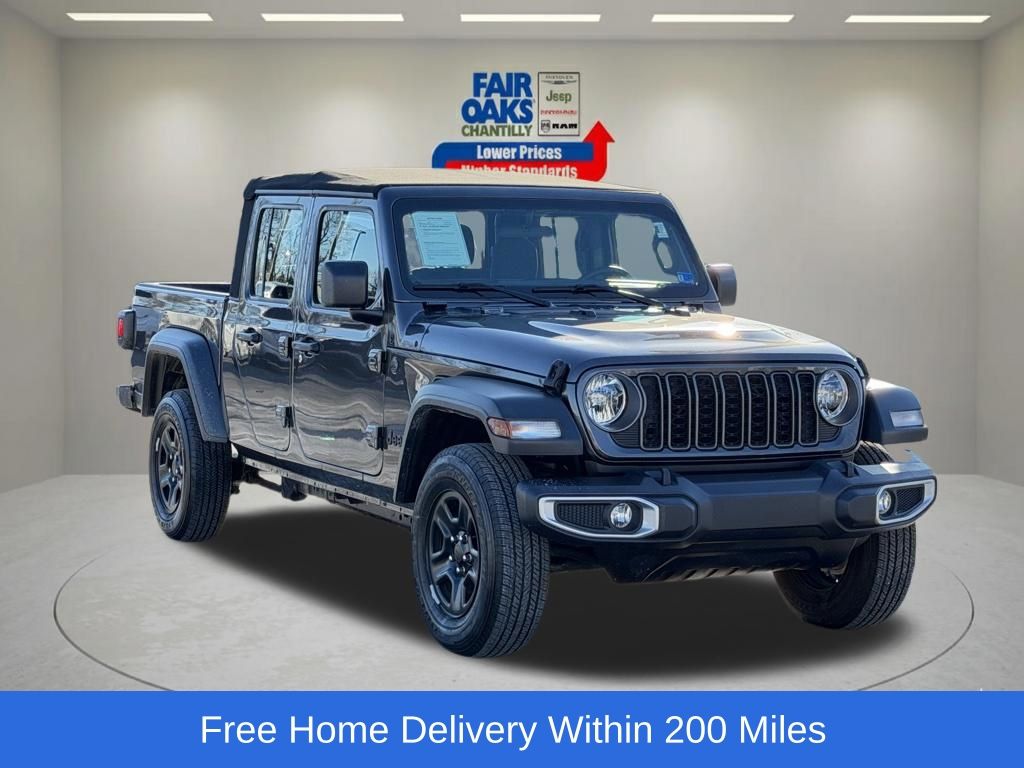 Gray (Granite Crystal Metallic Clearcoat) 2024 Jeep Gladiator Sport Crew Cab 4WD Pickup Truck Four-Wheel Drive 8-Speed Automatic