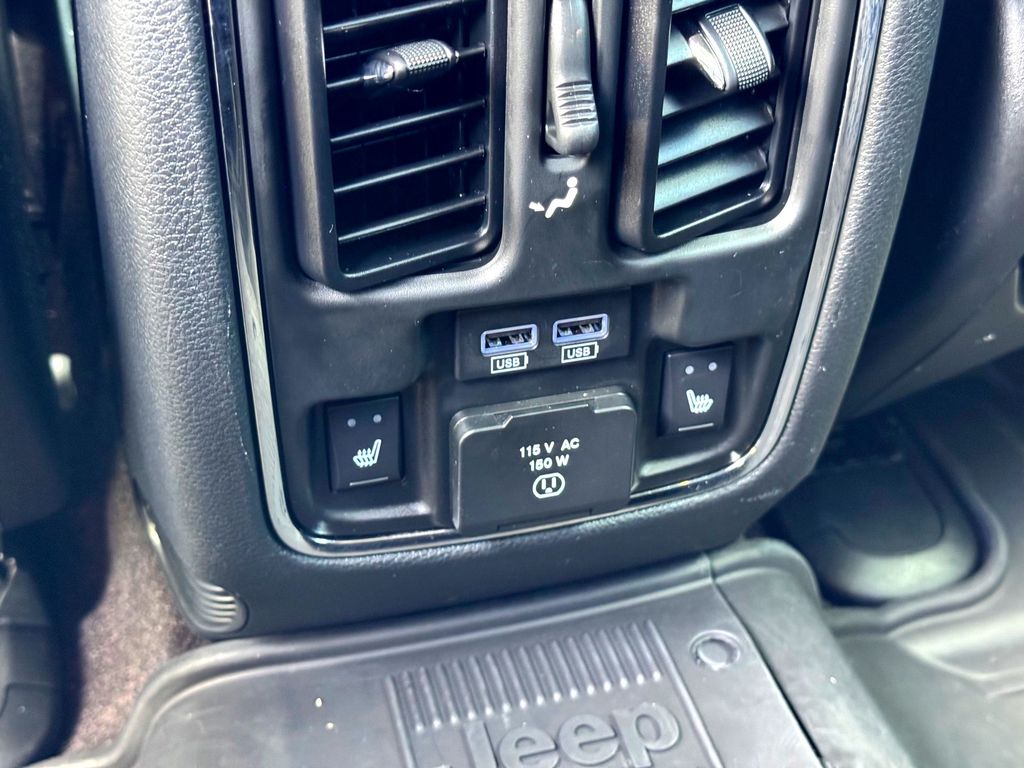 Used Car 2019 Jeep Grand Cherokee  Trailhawk For Sale Under $25,000 In Taylor, Texas