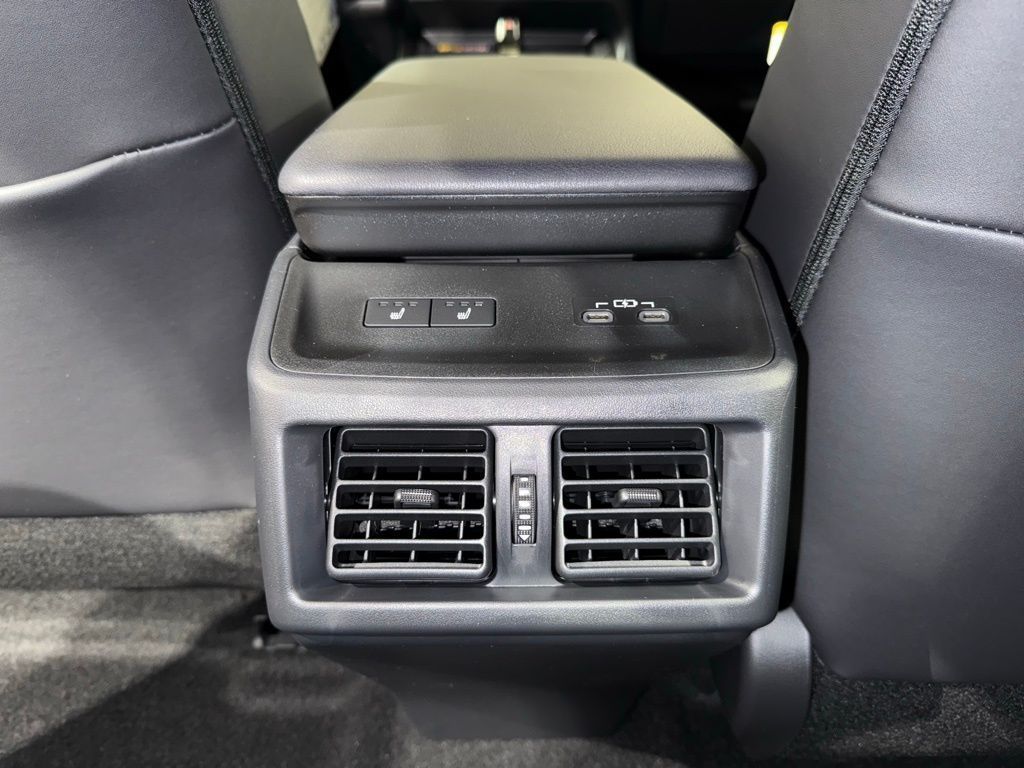 Thumbnail: 2026 Toyota bZ - 22