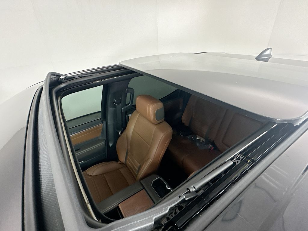 Thumbnail: 2025 Toyota Tundra - 23