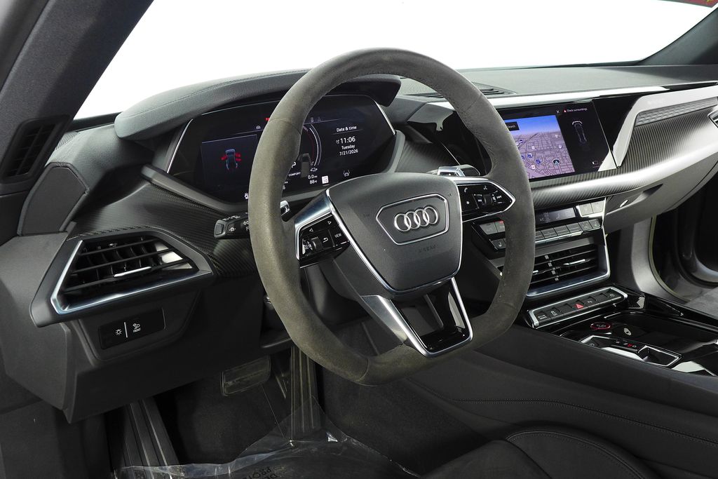 Thumbnail: 2023 Audi e-tron GT - 29