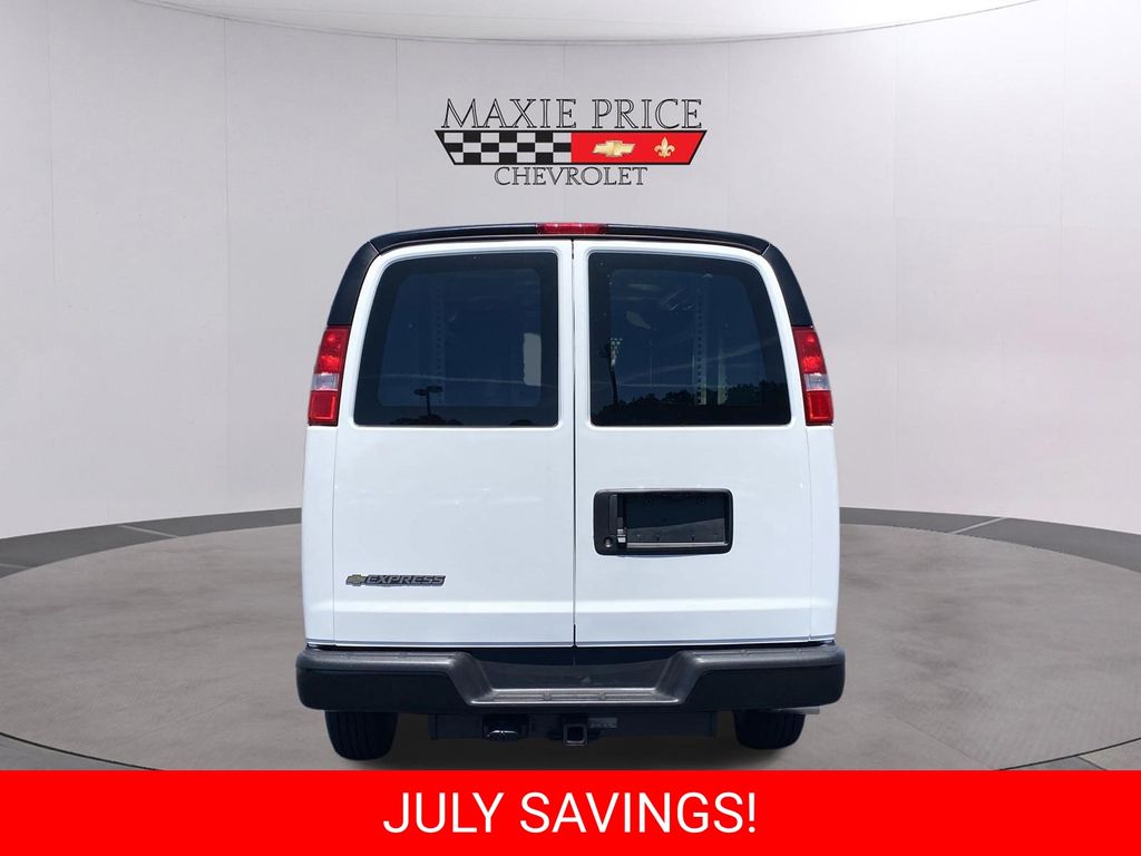 New 2026 Chevrolet Express 2500 Van
