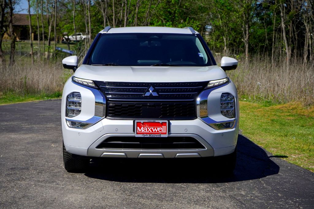 Used Car 2023 Mitsubishi Outlander  Ot45-m For Sale Under $30,000 In Taylor, Texas