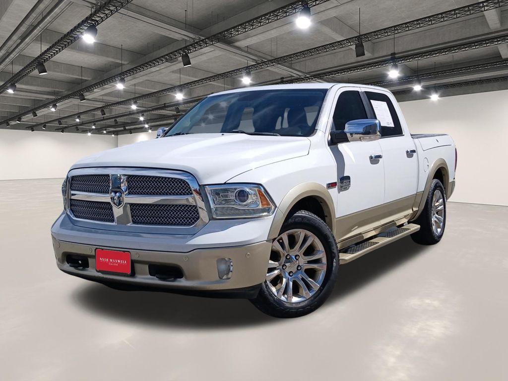 Bright White Clearcoat 2016 RAM 1500 Laramie Longhorn Crew Cab 4WD Pickup Truck Four-Wheel Drive 8-Speed Automatic