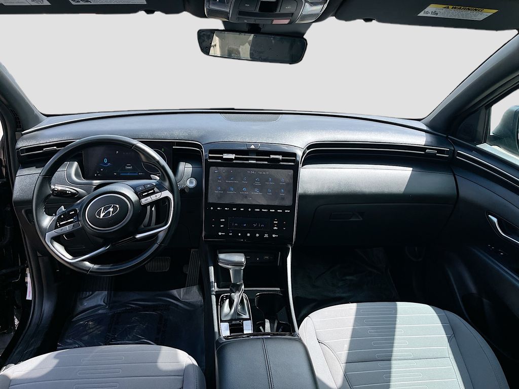 Used 2023 Black Hyundai SEL Premium image 18