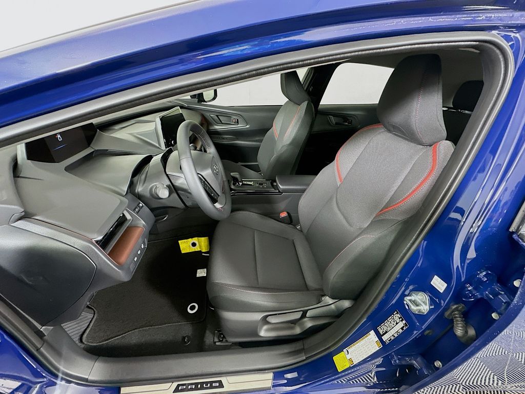 Thumbnail: 2026 Toyota Prius - 21