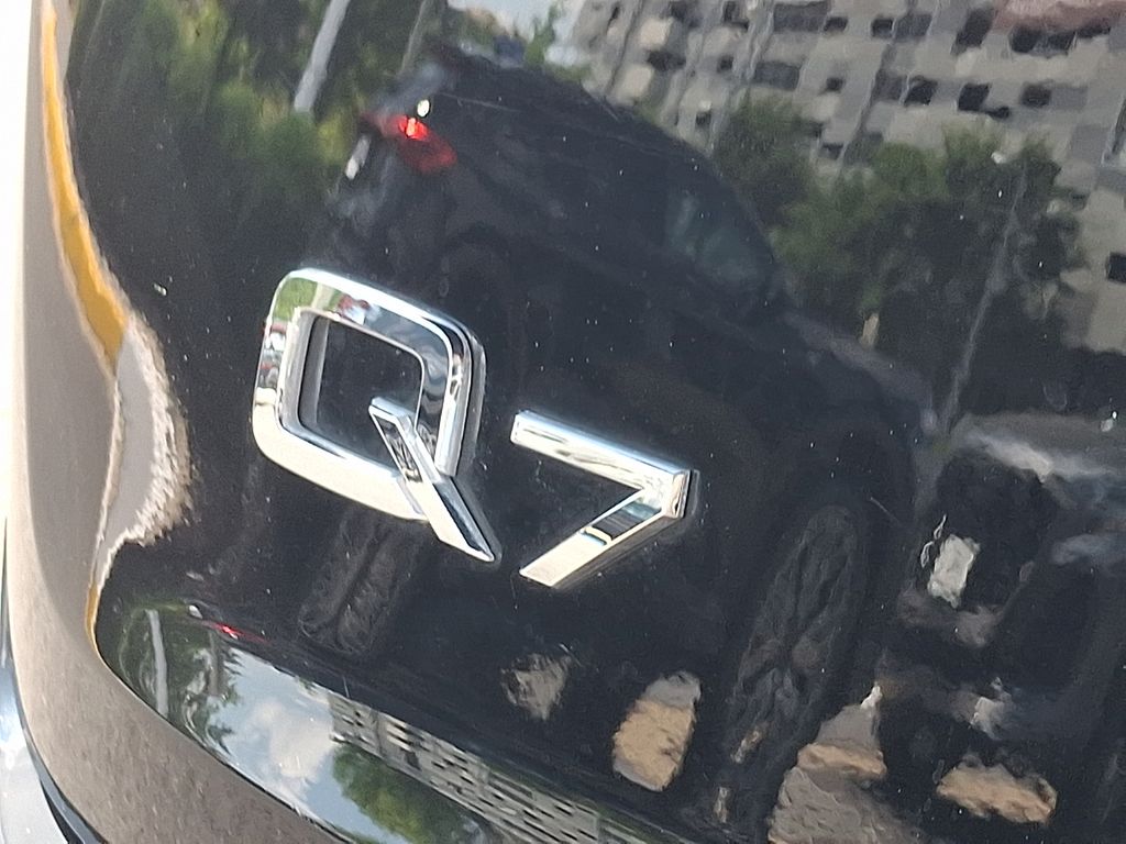 Thumbnail: 2023 Audi Q7 - 30
