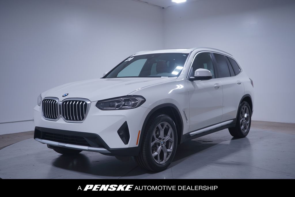 2024 BMW X3 xDrive30i Hero Image