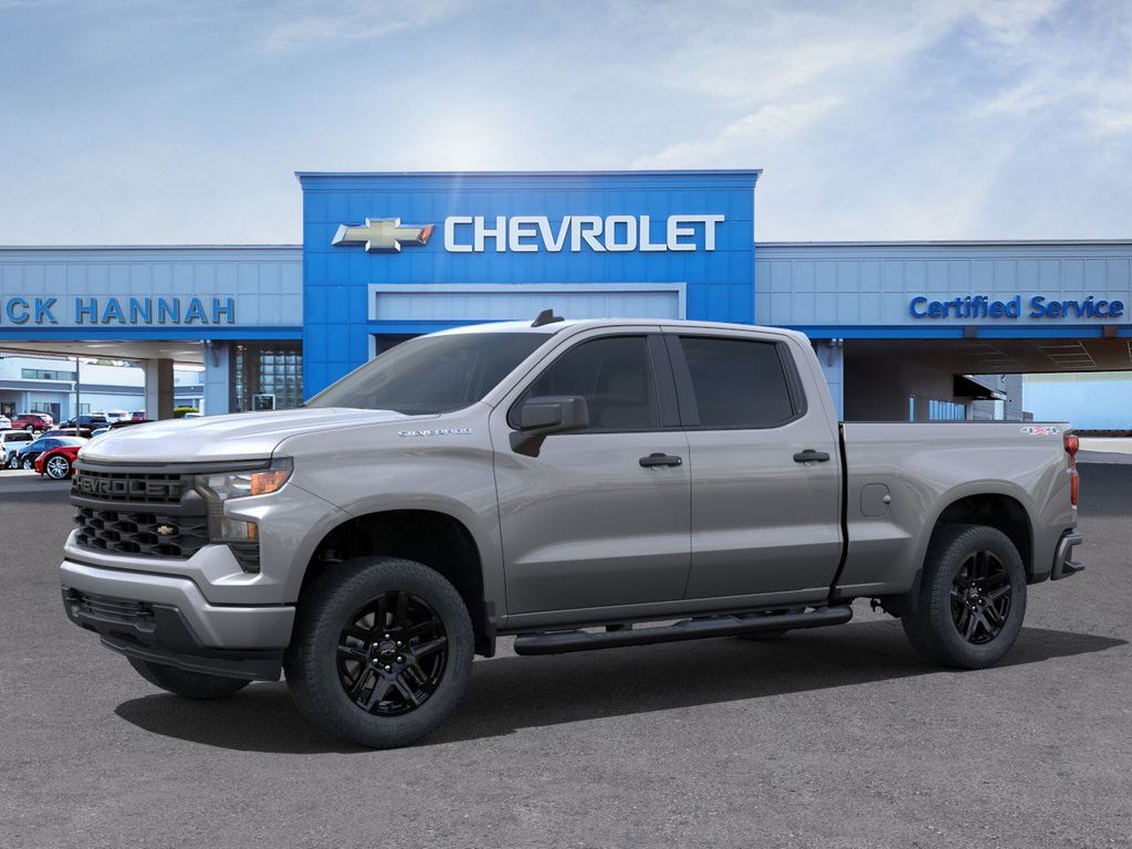 2025 Chevrolet Silverado 1500 Custom