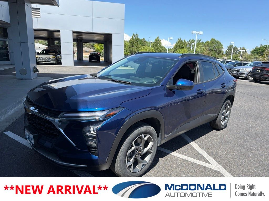 Blue Glow Metallic 2024 Chevrolet Trax SUV / Crossover Front-Wheel Drive 6-Speed Automatic