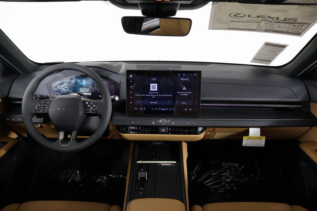 Thumbnail: 2026 Lexus ES - 4