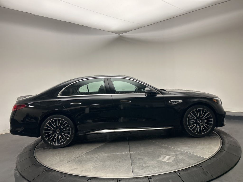 Thumbnail: 2026 Mercedes-Benz E-Class - 8