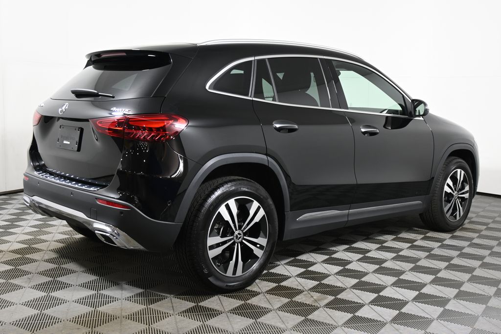 Thumbnail: 2025 Mercedes-Benz GLA - 7