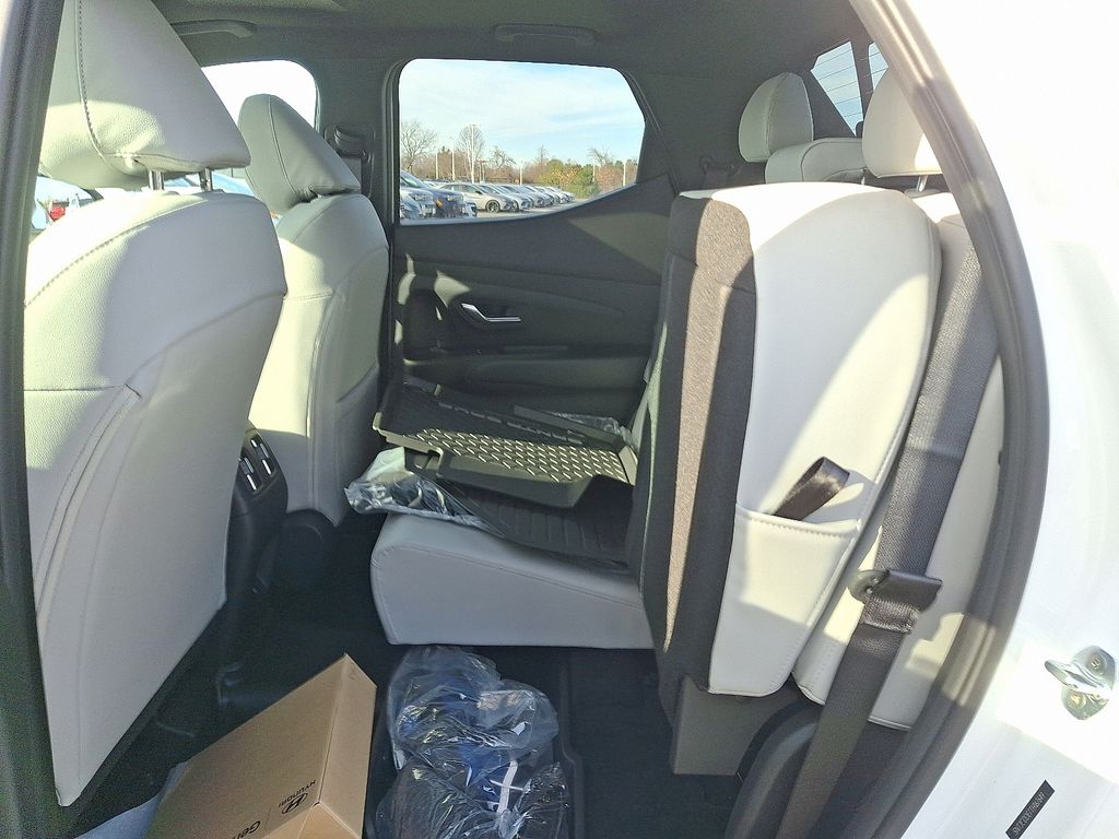 Thumbnail: 2026 Hyundai Santa Cruz - 5