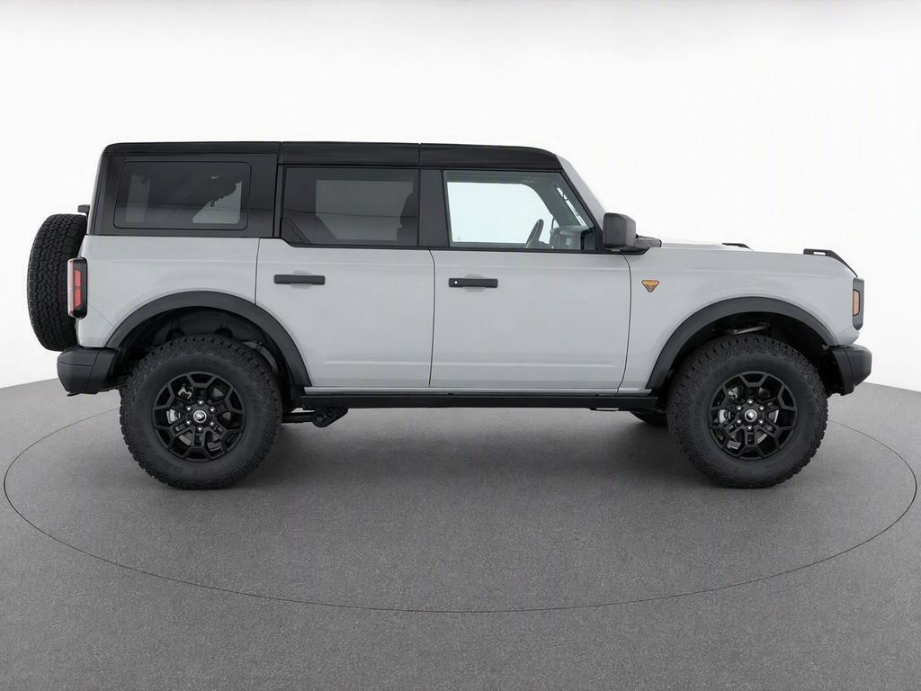 New 2026 Avalanche Gray Ford Badlands® image 8