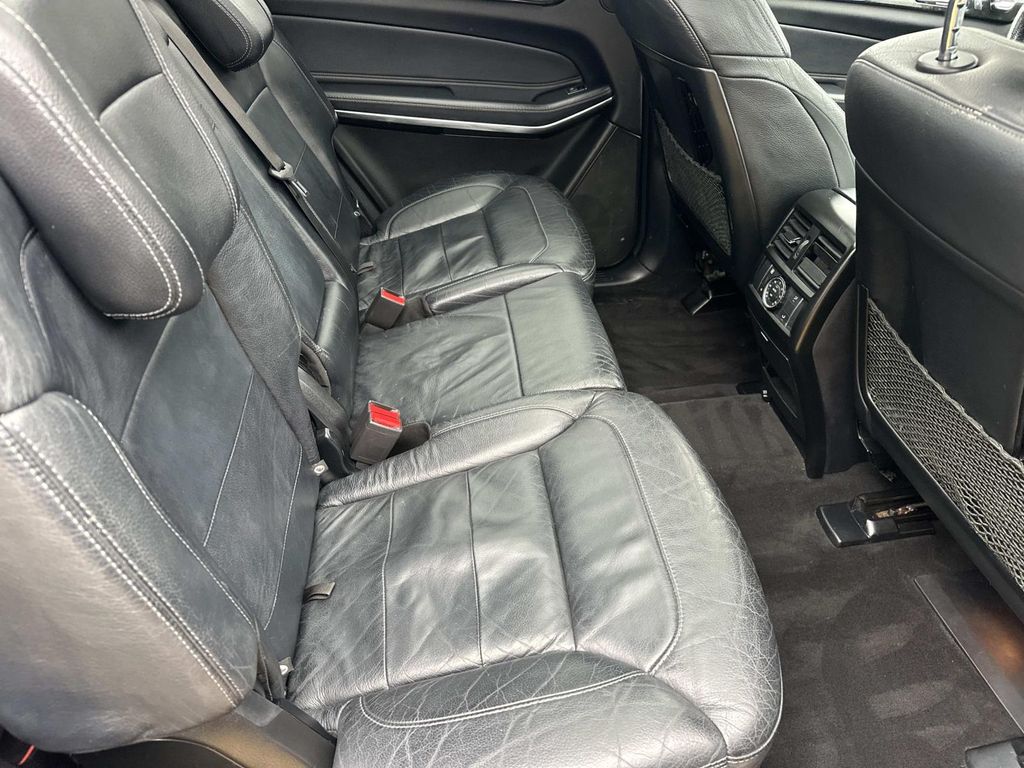 Thumbnail: 2018 Mercedes-Benz GLS - 23