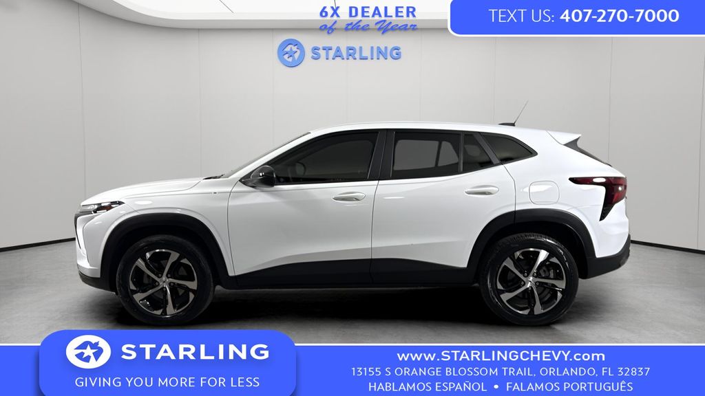 Summit White 2024 Chevrolet Trax RS with 1RS FWD SUV / Crossover Front-Wheel Drive 6-Speed Automatic