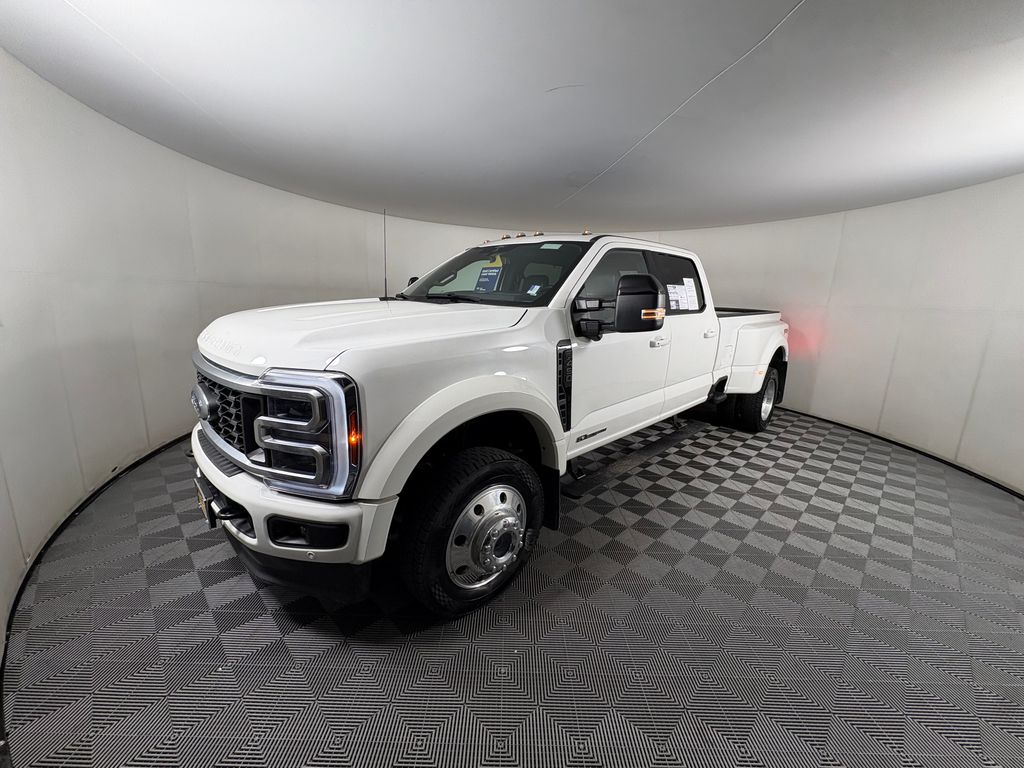 2026 Ford F-450SD Platinum 