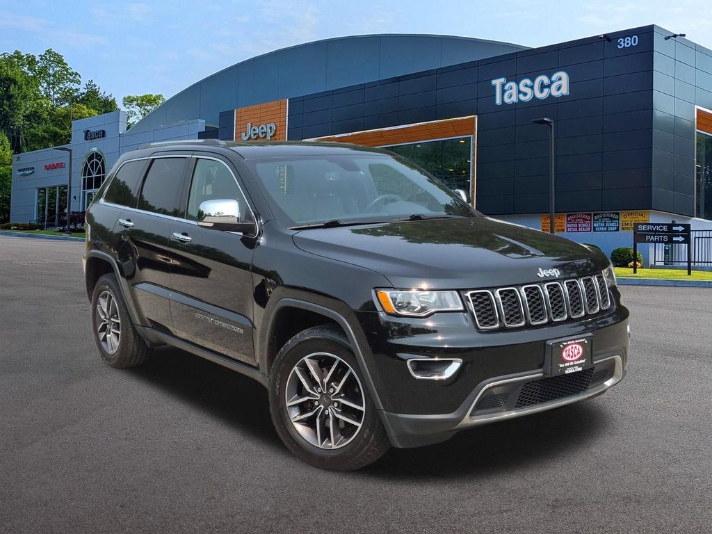 Diamond Black Crystal Pearlcoat 2020 Jeep Grand Cherokee SUV / Crossover Four-Wheel Drive 8-Speed Automatic