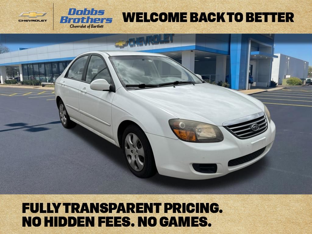 Clear White 2009 Kia Spectra EX Sedan Front-Wheel Drive 4-Speed Automatic Overdrive