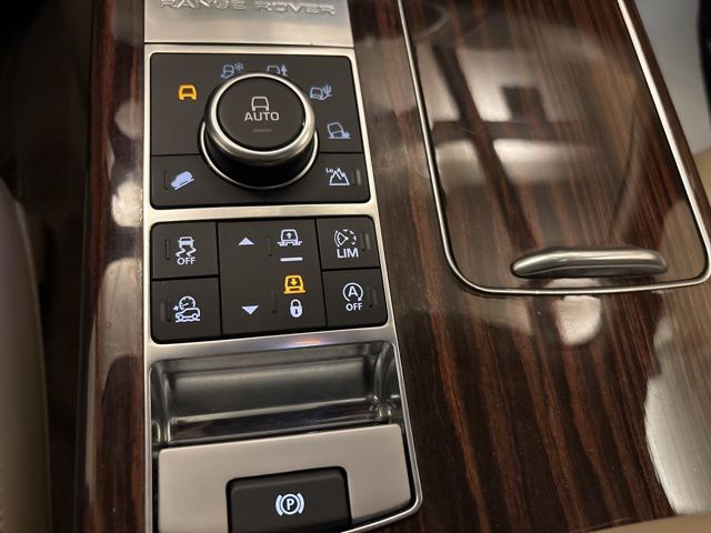 Used 2017 Land Rover Range Rover For Sale in Bedford, OH