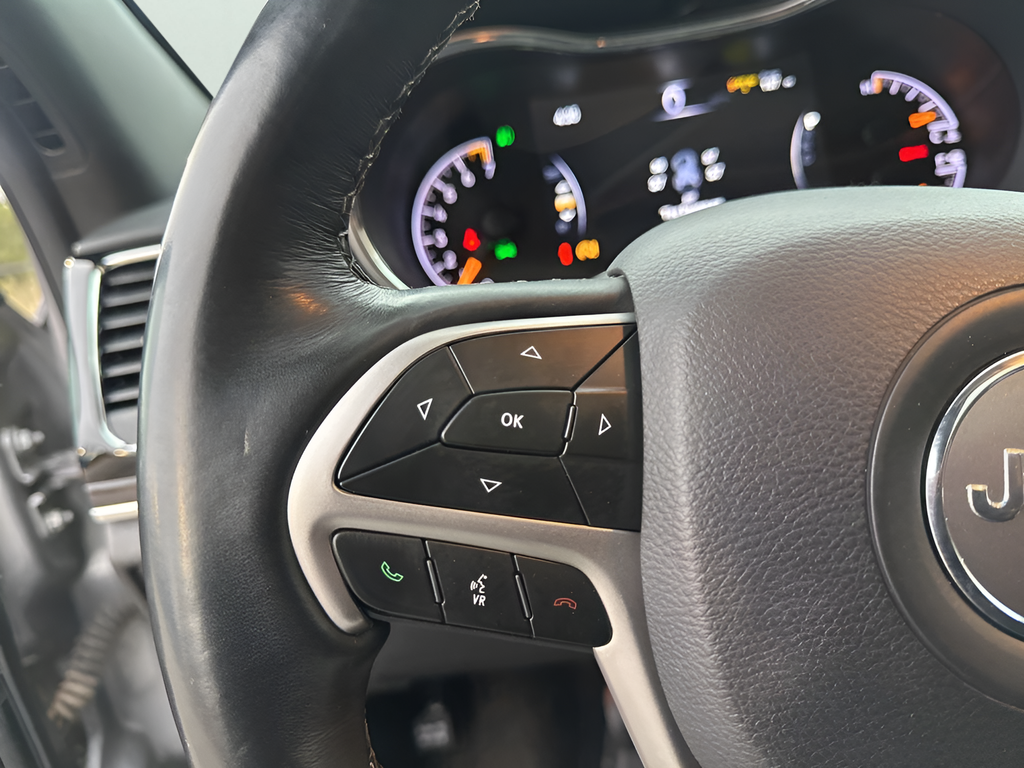 Used Car 2019 Jeep Grand Cherokee  Overland For Sale Under $20,000 In Austin, Texas