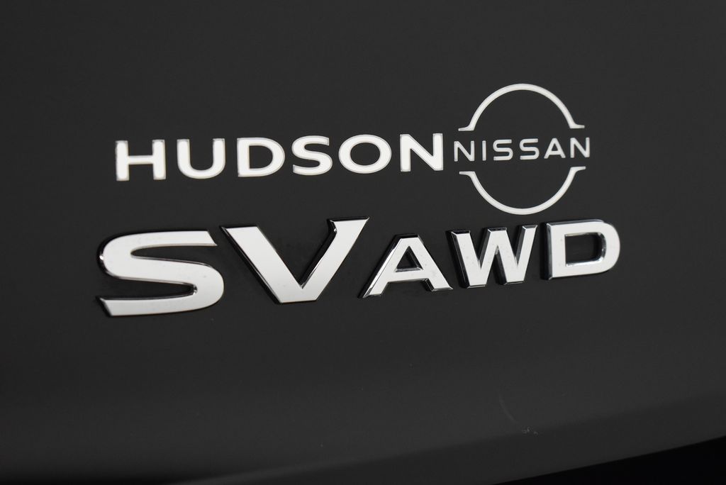 Thumbnail: 2023 Nissan Rogue - 9