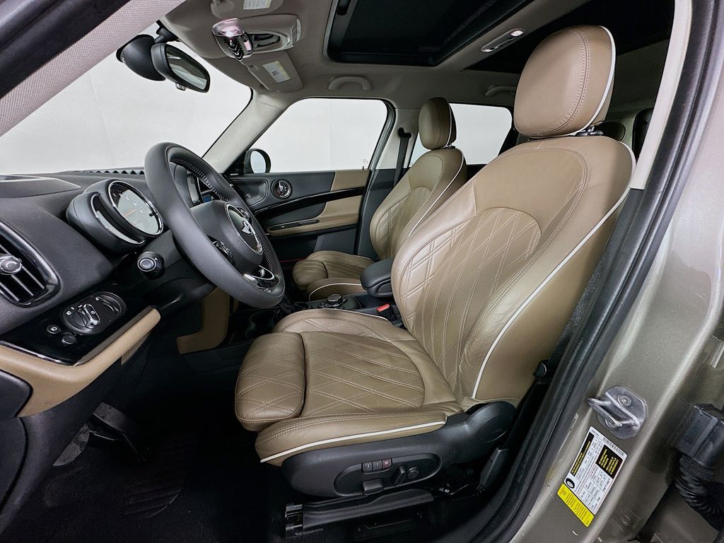 Thumbnail: 2018 MINI Cooper Countryman - 21