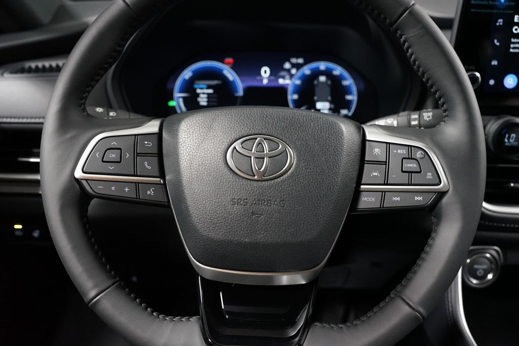 Thumbnail: 2025 Toyota Grand Highlander - 12