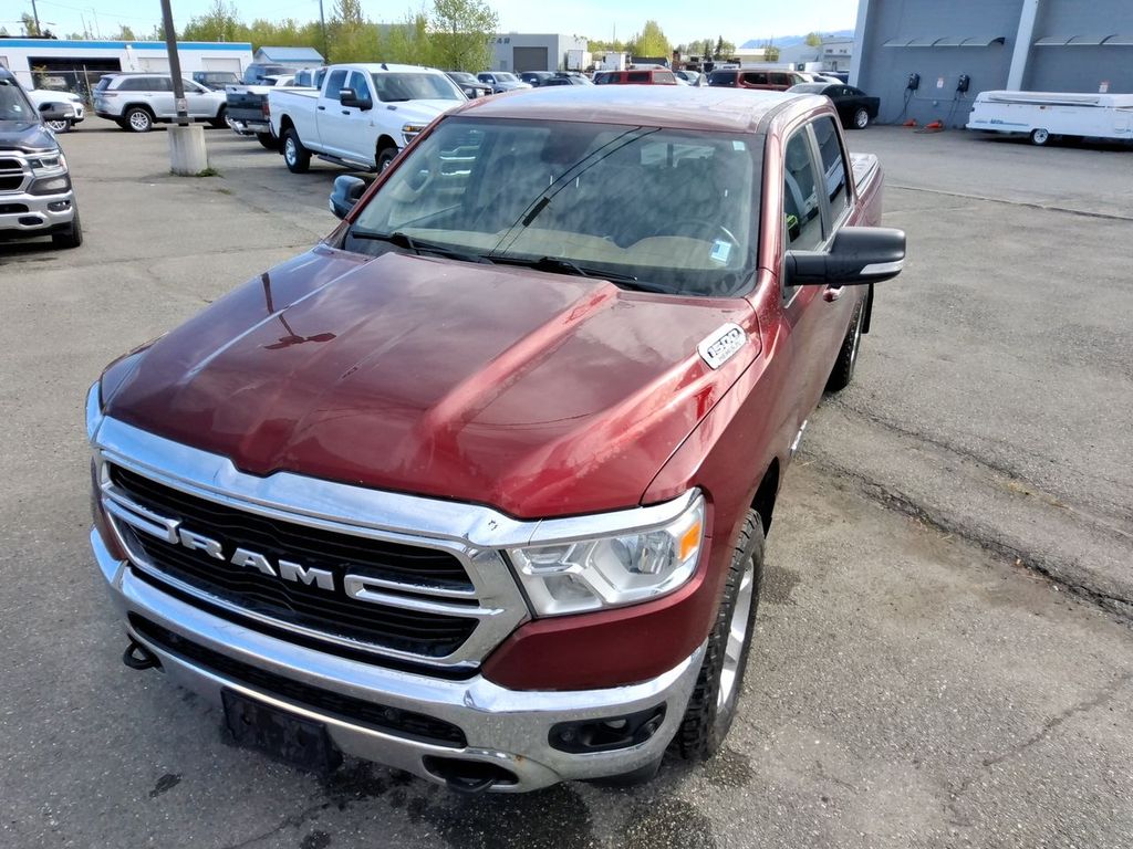 2019 RAM 1500 Big Horn/Lone Star 4x4 Crew Cab 5'7's photo