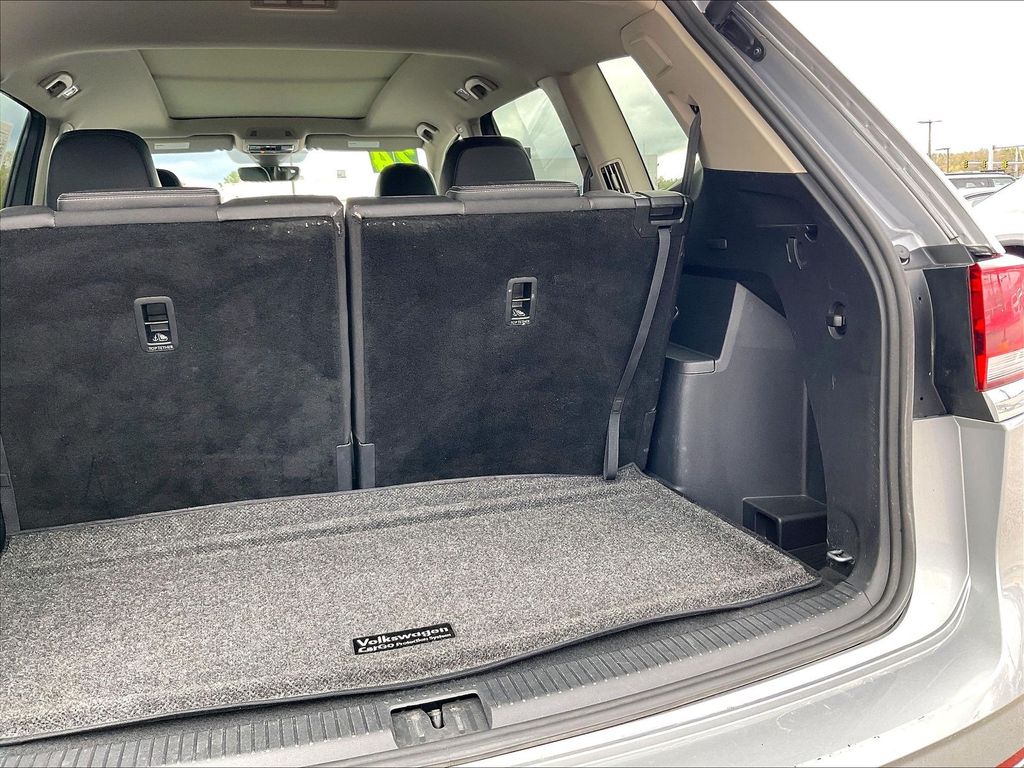 2024 Volkswagen Atlas — photo 37