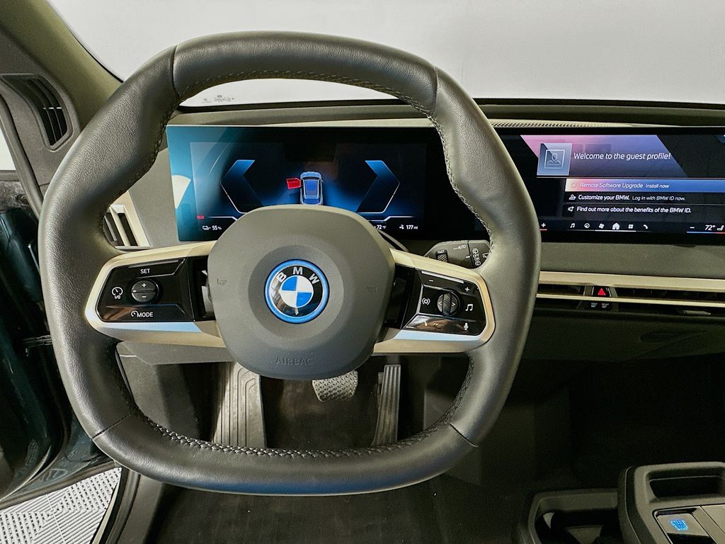 Thumbnail: 2024 BMW iX - 11