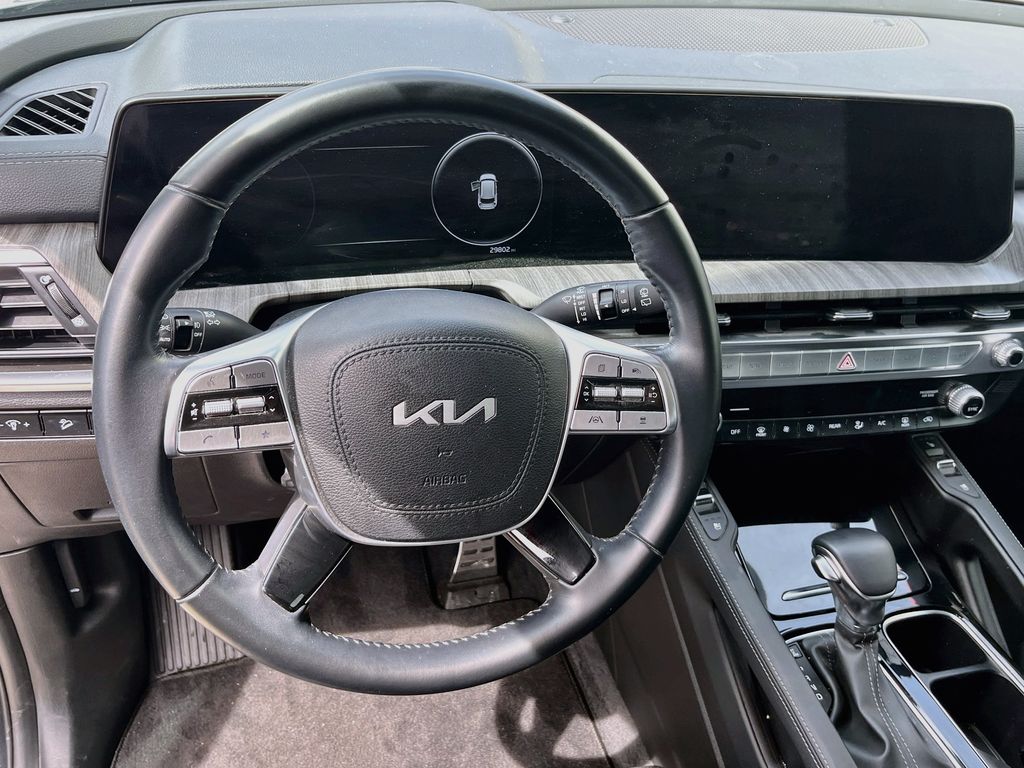 Used 2024 Gray Kia SX image 11