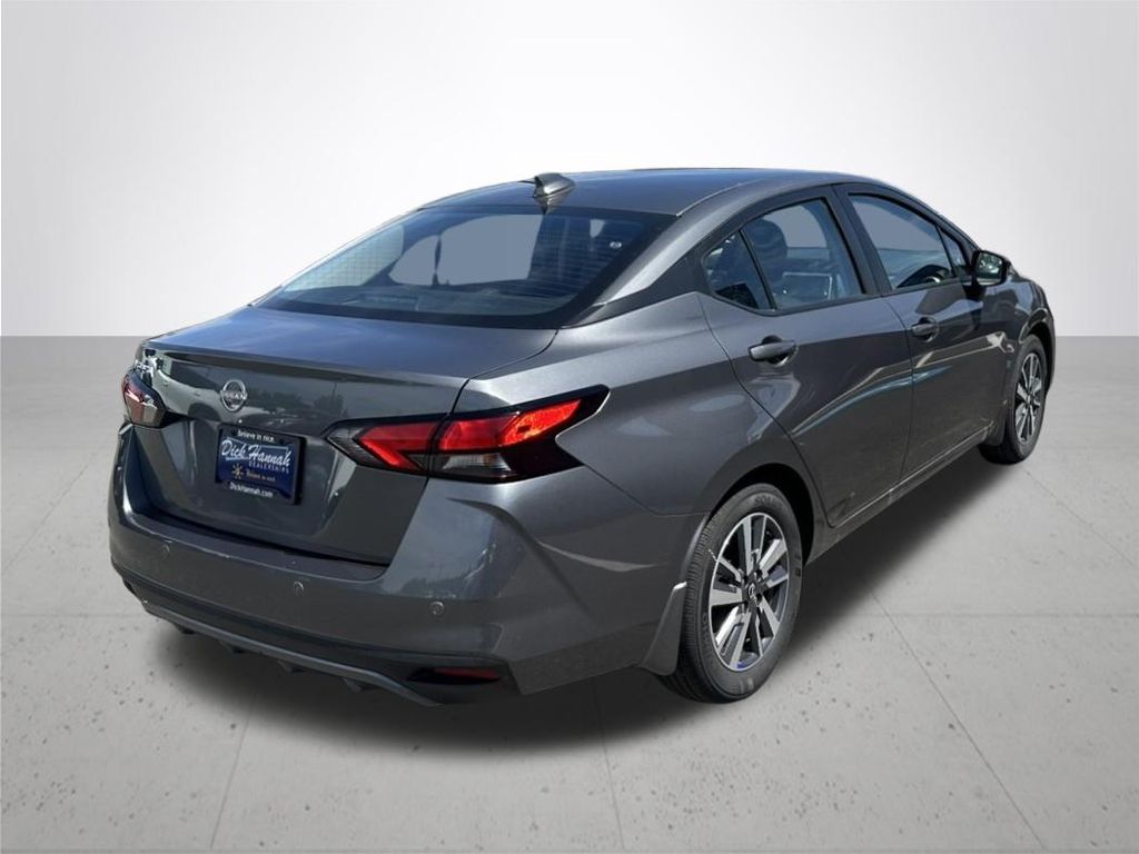 2025 Nissan Versa 1.6 SV