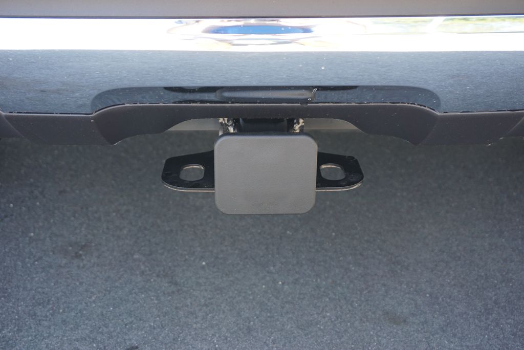 Thumbnail: 2026 Mercedes-Benz GLE - 18